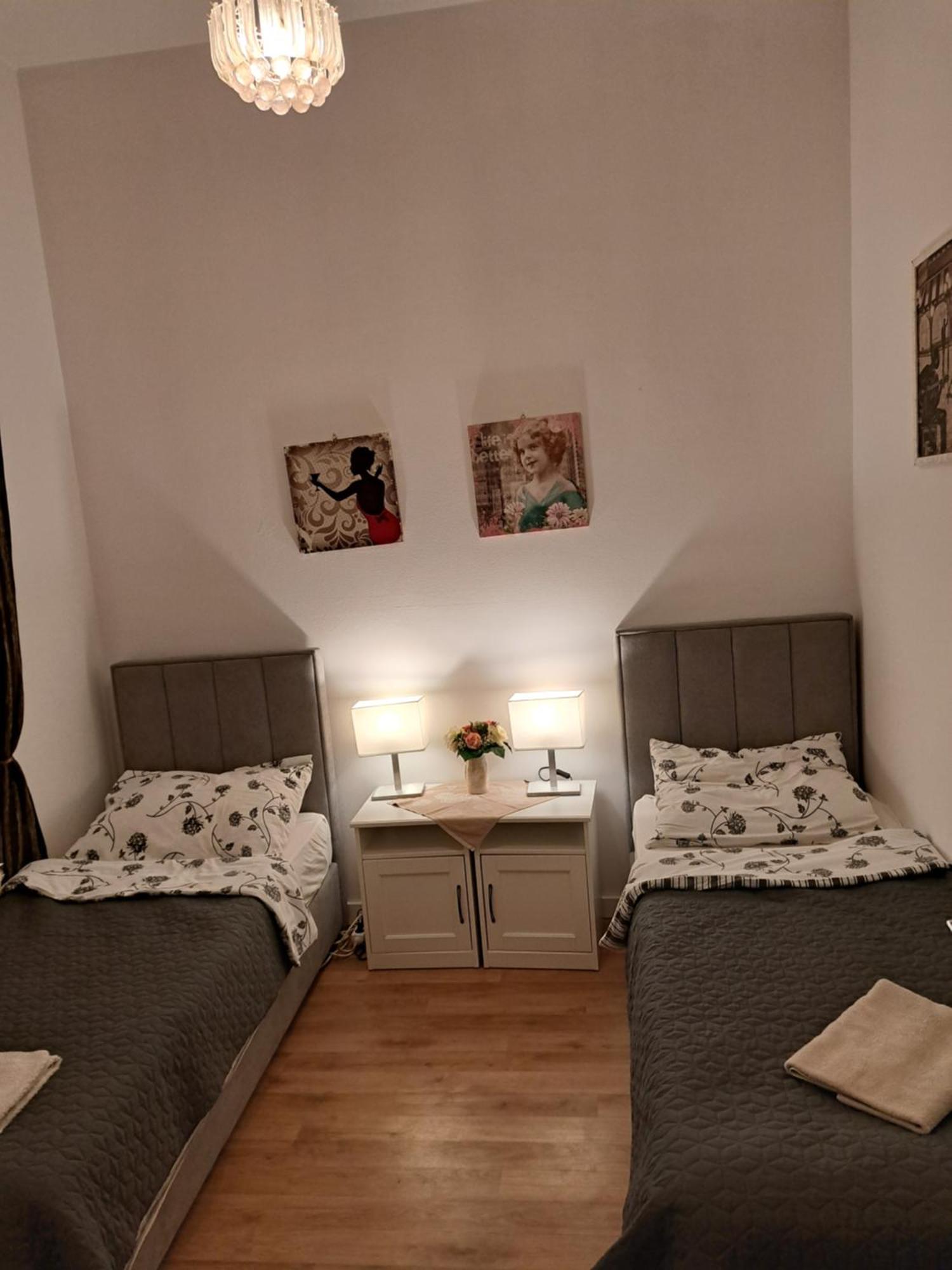 Apartman Zuki Ζάγκρεμπ Εξωτερικό φωτογραφία